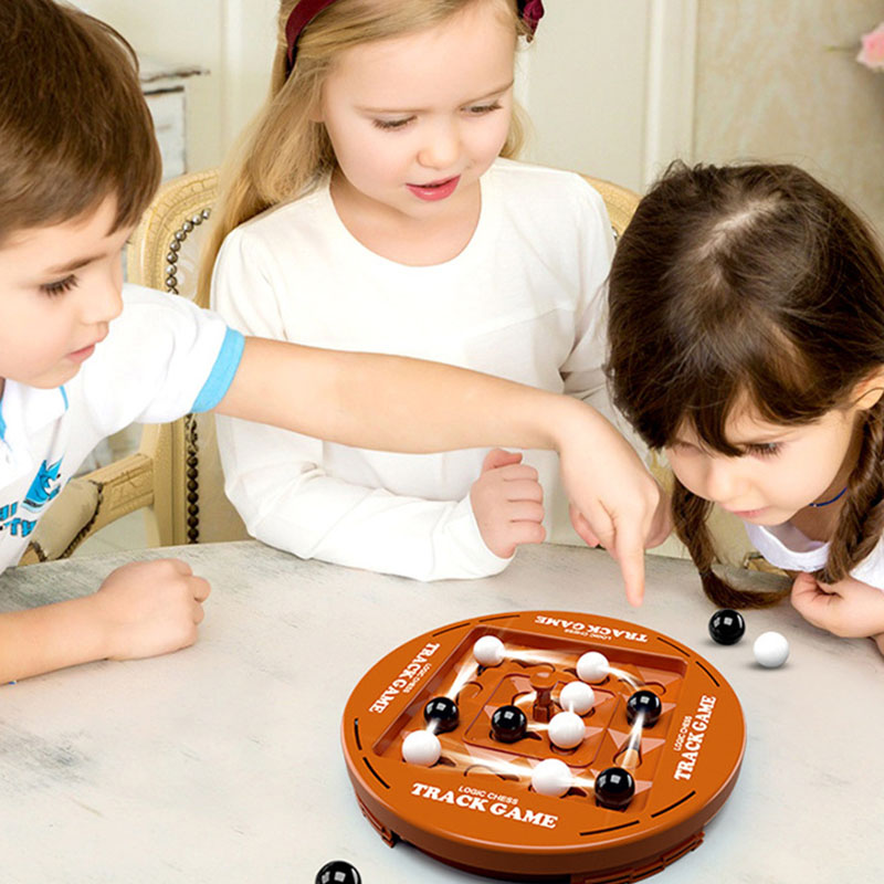 Chess Game Fun Table Top Orbit - مراجعة Board Game Strategi وسعره