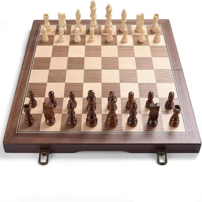 Wooden Magnetic Chess Set for  - مراجعة Board Game Yearbook وسعره