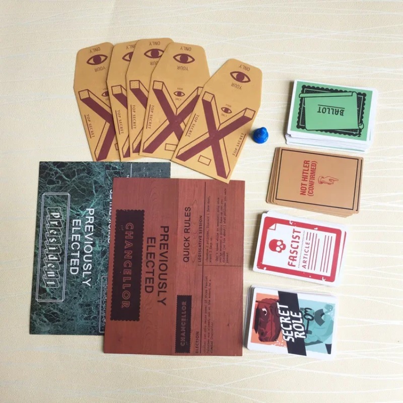 Secret Hitler Board games - مراجعة Board Game Hitler وسعره