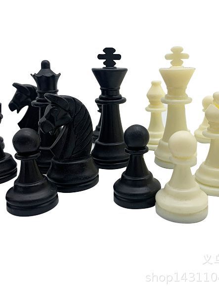 32Pcs Tradtional Board Game To - مراجعة Board Game Yearbook وسعره