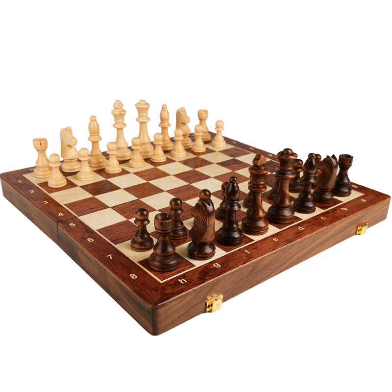 34PCS Luxury Chess Set, 39x39  - مراجعة Board Game Yearbook وسعره