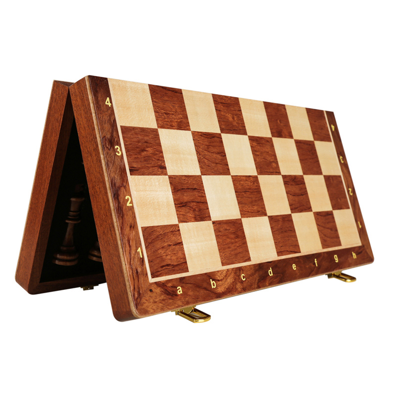 34PCS Luxury Chess Set, 39x39  - مراجعة Board Game Yearbook وسعره